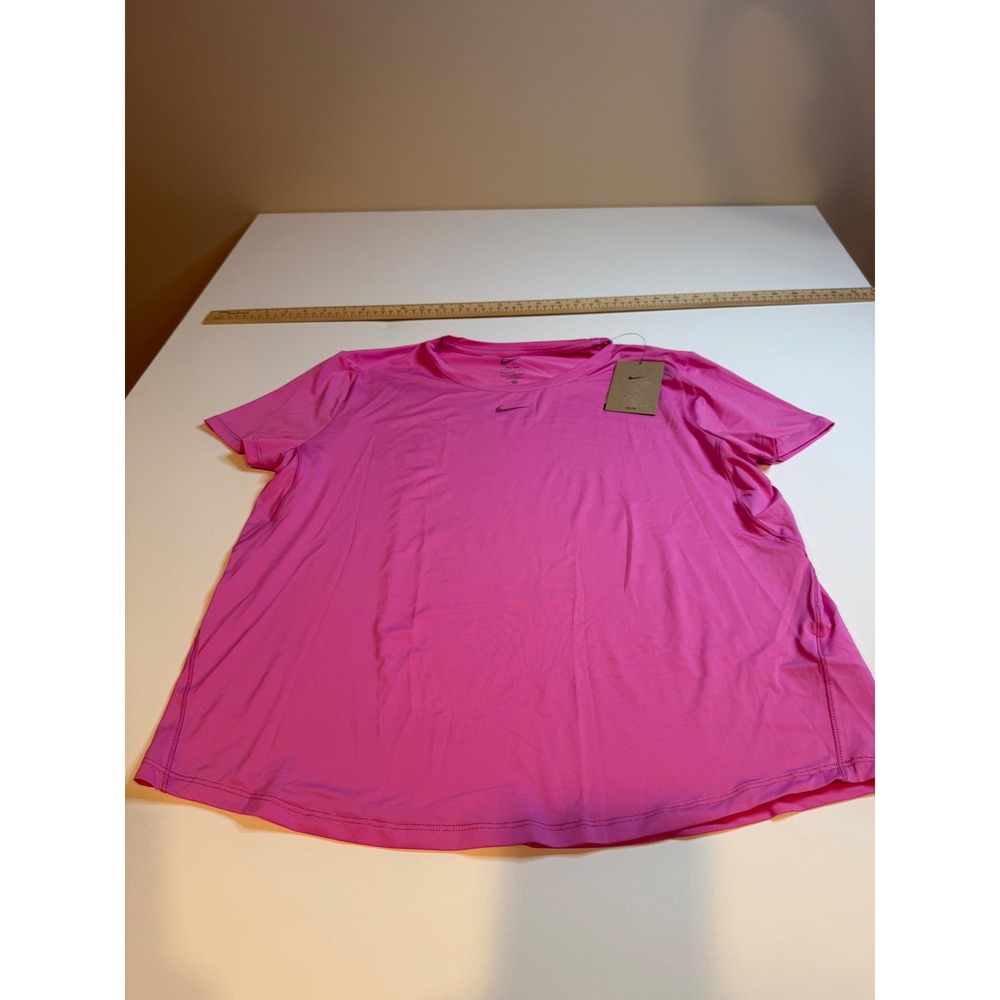 Nike One Dri-FIT Womens Training Top Pink Short Sleeve Shirt FN2798-675 Size M